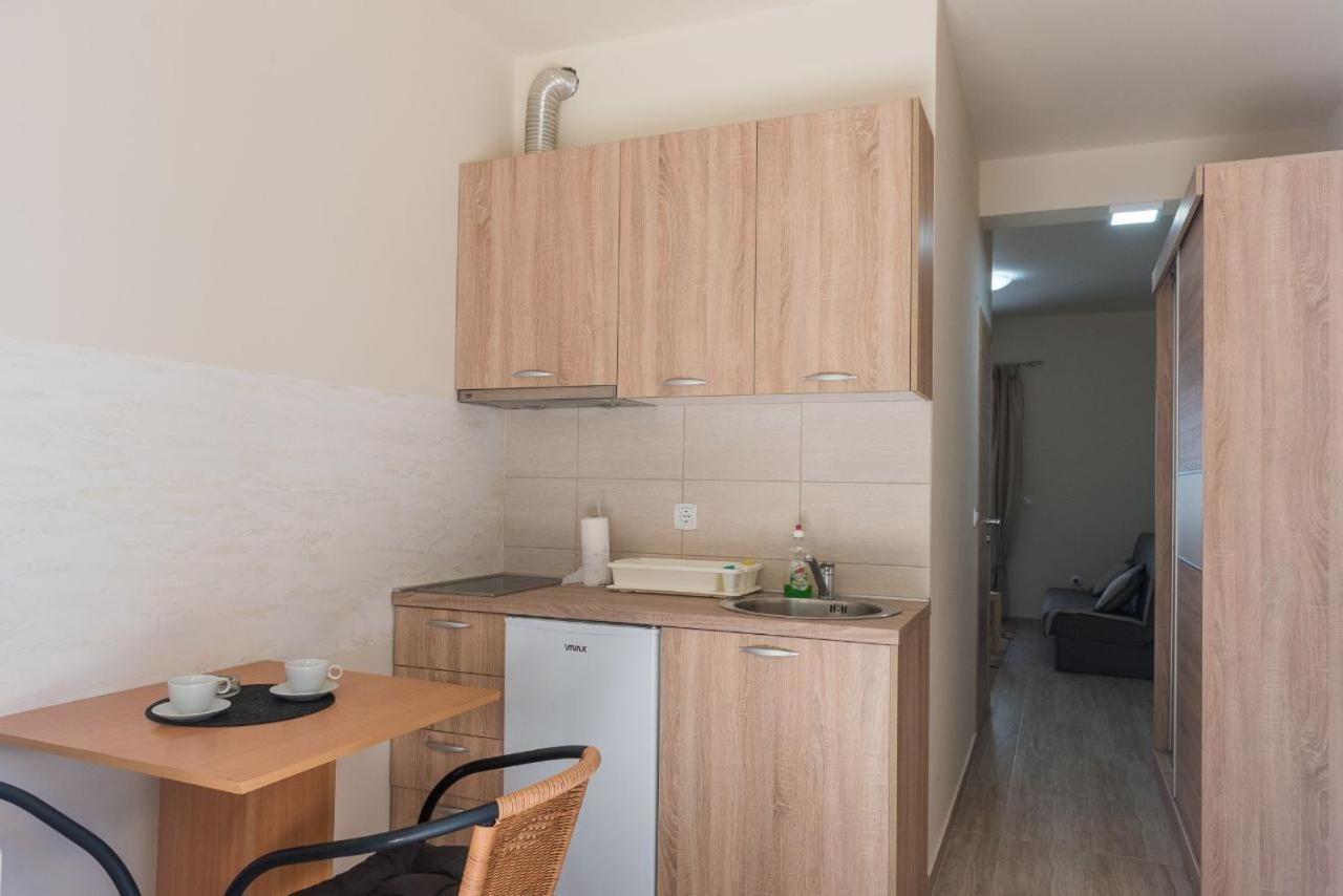 " Tiamat " Apartmani Тиват Экстерьер фото
