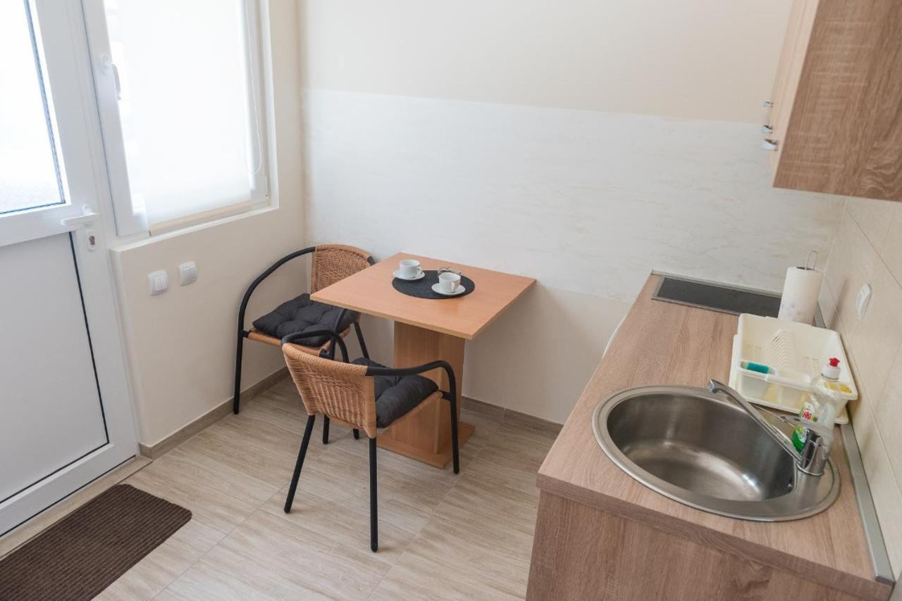 " Tiamat " Apartmani Тиват Экстерьер фото