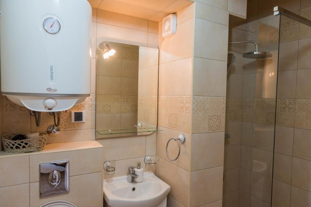 " Tiamat " Apartmani Тиват Экстерьер фото